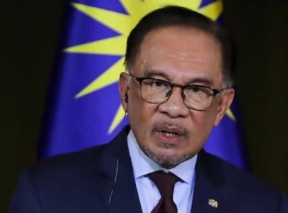 malaysian pm pledges support to bangladesh s interim govt